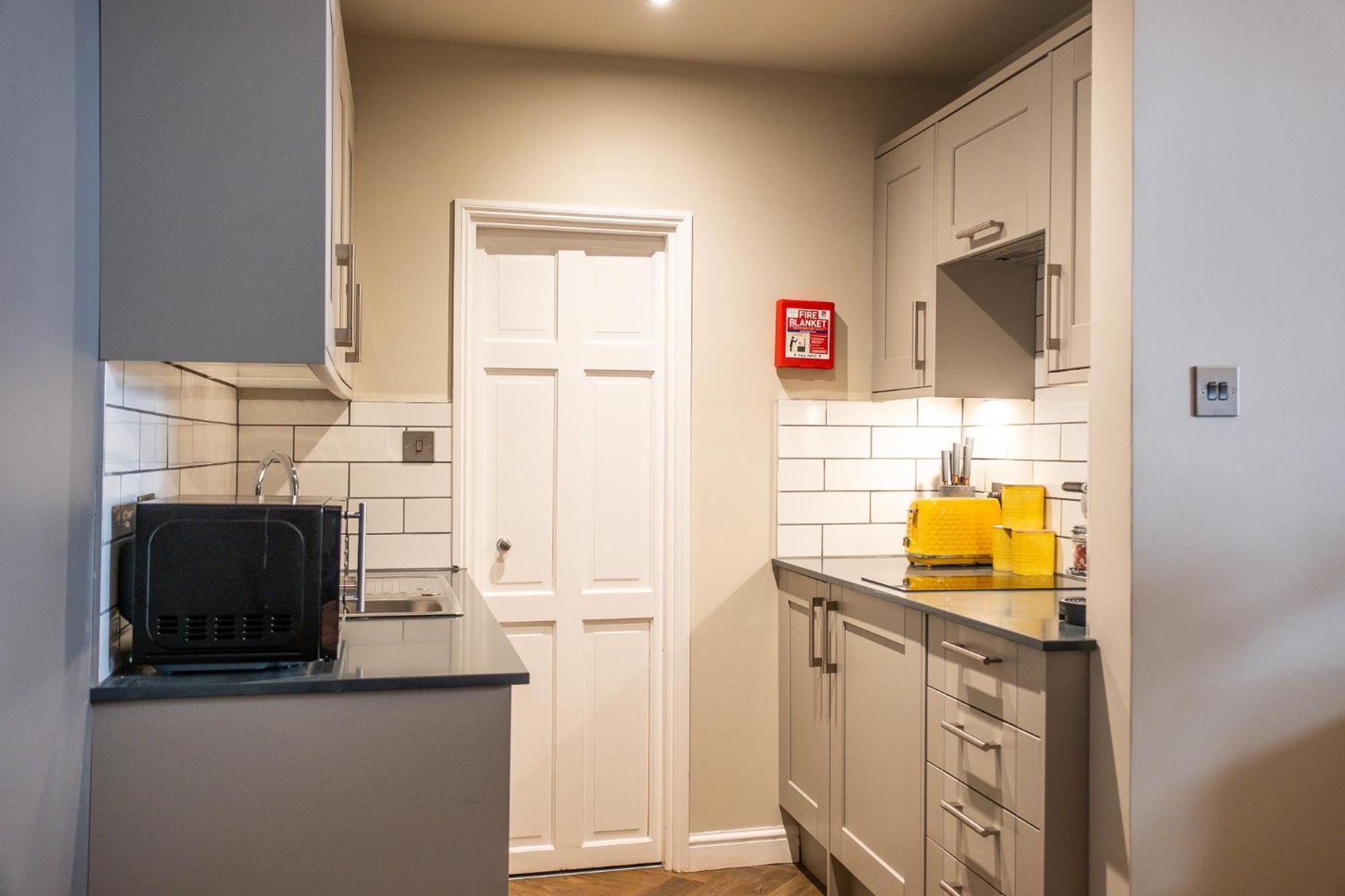 The Glen Mhor Apartments Инвернесс Экстерьер фото